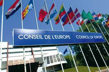 Résolution du Conseil de l'Europe : reconnaissance du danger et recommandation d'abaissement des seuils d'exposition des antennes-relais à 0,6V/m puis 0,2V/m - 27/05/2011