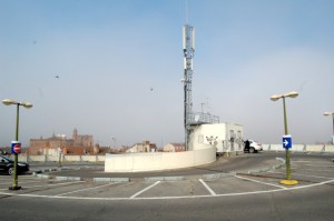 Nouvelles antennes-relais place des Carmes : « Même les pigeons ont quitté le quartier »