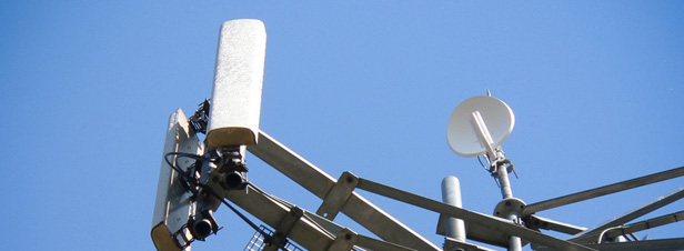 You are currently viewing Antennes relais : de plus en plus difficile pour les maires d’invoquer le principe de précaution